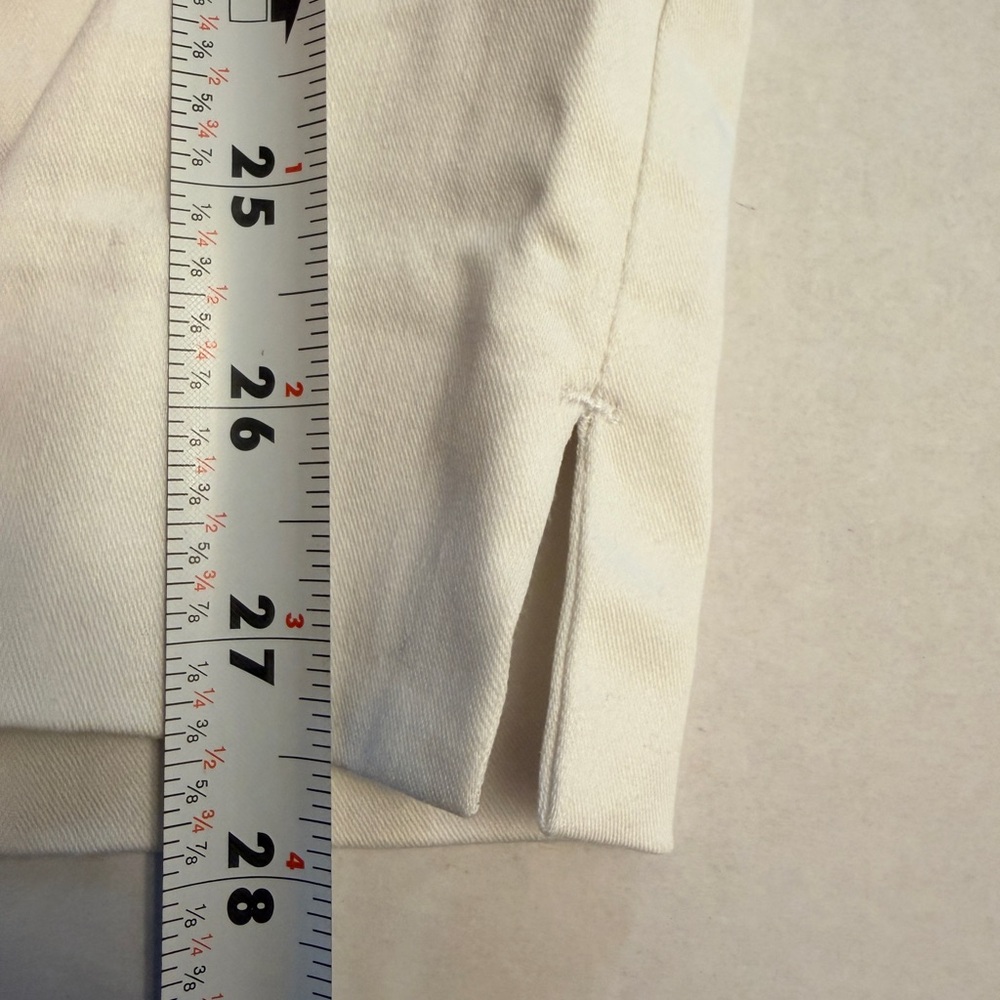 NWT H&M Women’s Size 4 Super Stretch White Pants Split Cuff Side Zip - Picture 11 of 11